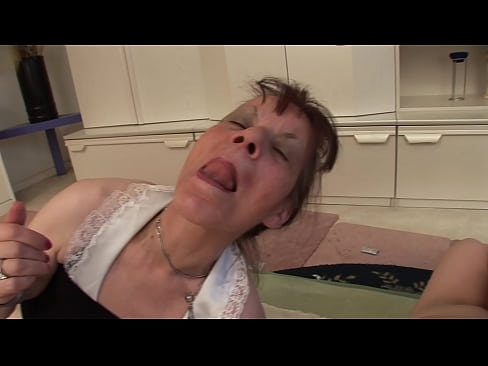 ❤️ Две баби и един дядо правят тройка ❤️ Качествен секс в bg.pornmega.ru